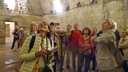 Split-Dans les sous sols